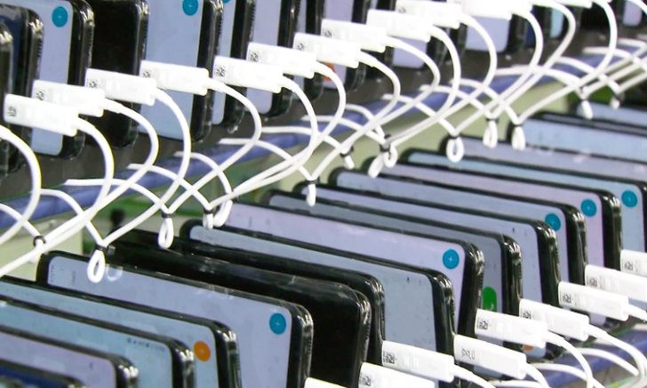 ไม่มีซ้ำรอยเดิม! Samsung โชว์คลิป Galaxy S8/S8+ ผ่านการทดสอบแบตเตอรีแบบเข้มข้นไร้กังวล