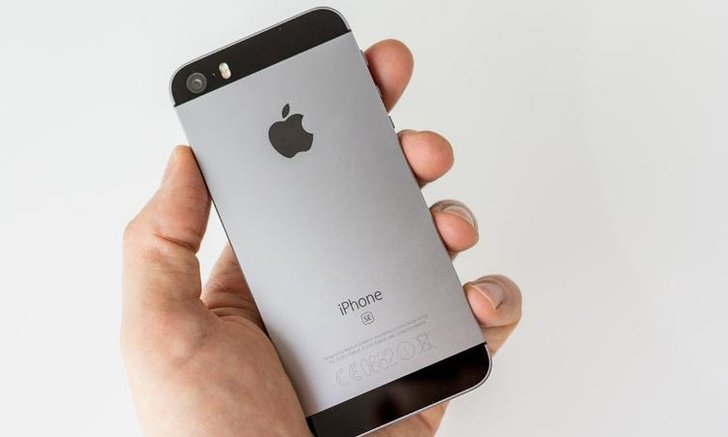 ผลสำรวจเผยผู้ใช้พอใจกับ iPhone SE มากที่สุดเหนือ iPhone 7, Galaxy S7