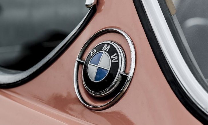 Microsoft ร่วมกับ BMW เตรียมใส่ Skype ลงในรถยนต์