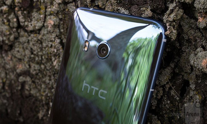 สื่อนอกเผยเดือนที่แล้วรายได้ HTC เพิ่มขึ้นกว่า 50 จากยอดขาย HTC U11