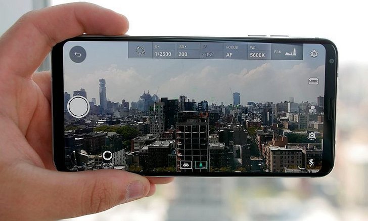 ภาพถ่ายจาก LG V30 มีค่ารูรับแสงสูงกว่าที่โฆษณาเอาไว้