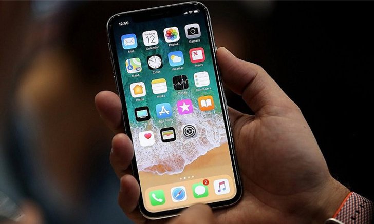 แพงก็ยังขายดี iPhone X ขยายระยะเวลาส่งเป็น 1-2 สัปดาห์แล้ว