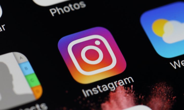 Instagram ทดสอบการรีโพสต์และสติกเกอร์แบบ GIF