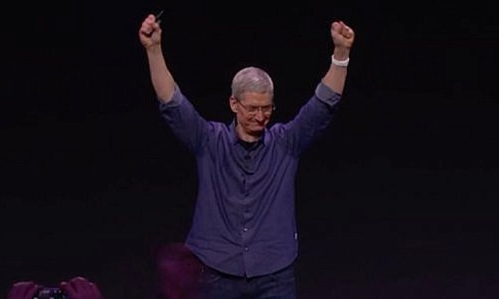 Apple ขาย Apple Watch ได้มากกว่า Rolex Swatch และนาฬิกา Swiss แบรนด์อื่นๆ รวมกันเสียอีก
