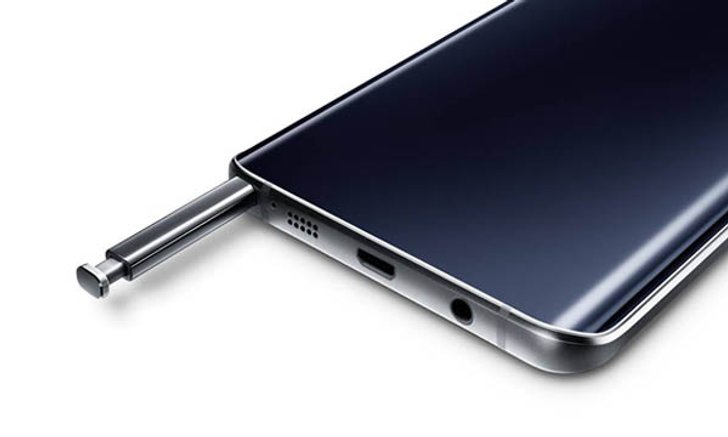 Samsung Galaxy Note 6 อาจจะมีให้เลือกทั้งจอปกติและขอบโค้ง