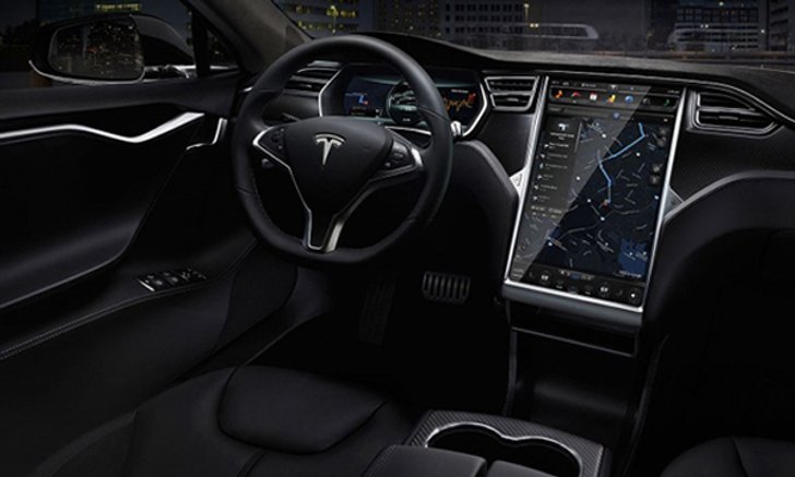 มันเกิดขึ้นแล้ว !! Tesla Model S เกิดอุบัติเหตุจนมีผู้เสียชีวิต เพราะระบบ Autopilot