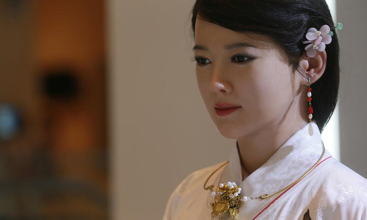 Jia Jia เซเลปหุ่นยนต์ A.I. จากจีนหยุดทำงาน หลังจากถูกใช้งานมากเกินไป
