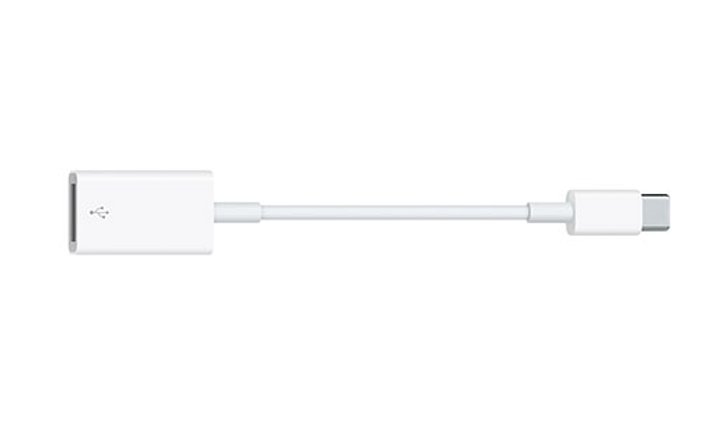 Apple ขอคิดเงินคุณเพิ่มอีก 790 บาท หากคุณอยากต่อ iPhone 7 กับ New MacBook Pro