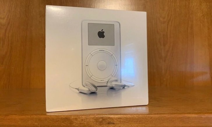 18 ปี แพงขึ้น 50 เท่า iPod รุ่นแรกขายใน eBay ปั่นราคาแตะ 630,000 บาท!
