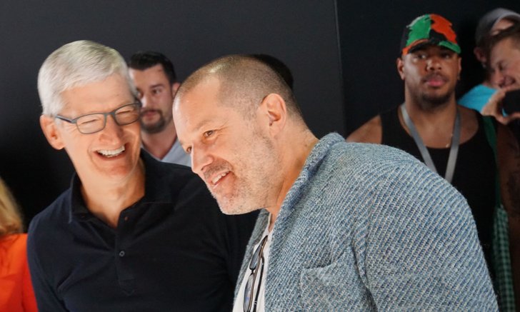 Tim Cook โต้ข่าว Jony Ive ลาออกเพราะตนไม่สนใจด้านดีไซน์เป็นข่าวไร้สาระ!