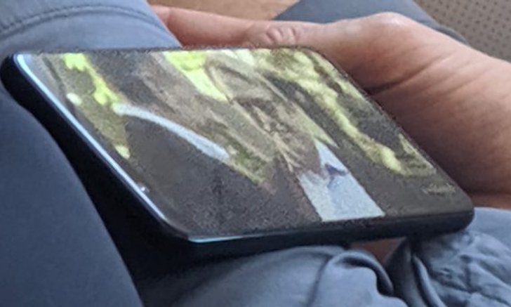 พบผู้ใช้ Google Pixel 4 บนเครื่องบิน ก่อนเปิดตัวจริง ต.ค. นี้