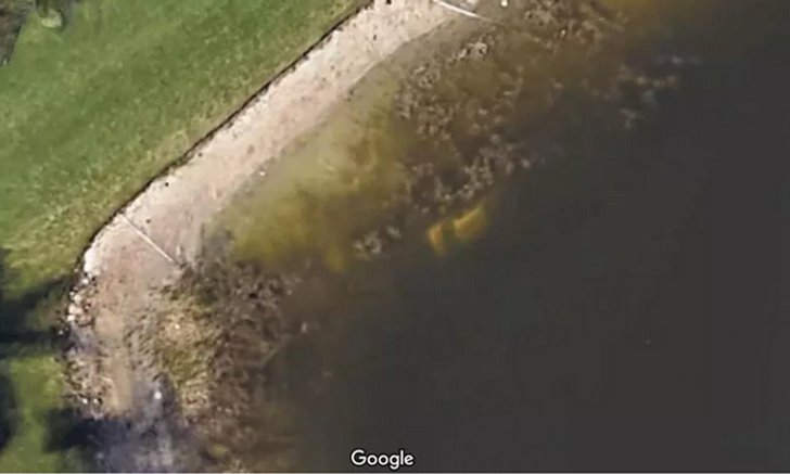 Google Maps ได้บันทึกภาพรถยนต์คันหนึ่งจากดาวเทียมทำให้ช่วยค้นพบชายที่หายตัวไป 22 ปี