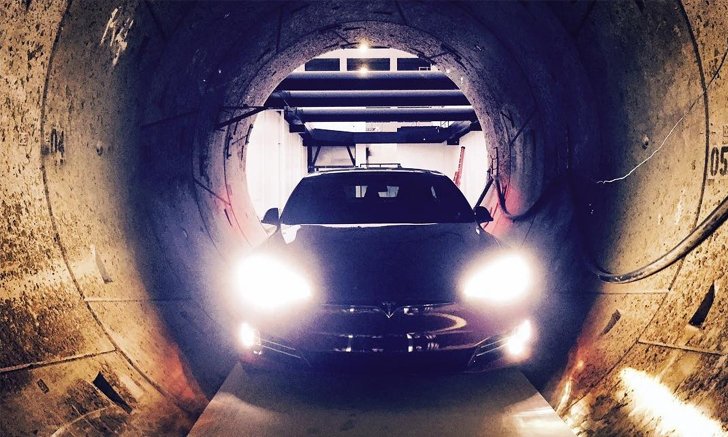 Elon Musk กล่าวจะเปิดให้บริการอุโมงค์การจราจรใต้ดินระบบ Loop ในลาสเวกัสปี 2020