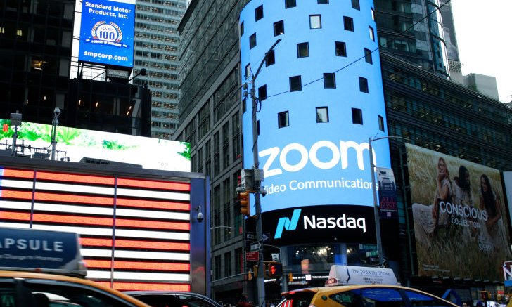 วิกฤตซ้ำสอง พบคลิปส่วนตัวจาก Zoom หลุดออนไลน์นับพัน ผู้ถือหุ้นรวมตัวกันฟ้อง ไต้หวันสั่งเลิกใช้