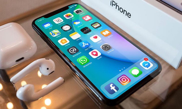 iPhone 2018 รุ่นใหม่อาจได้ Adapter ขนาด 18W แถมมาให้ในกล่องฟรี ไม่ต้องซื้อเพิ่ม!