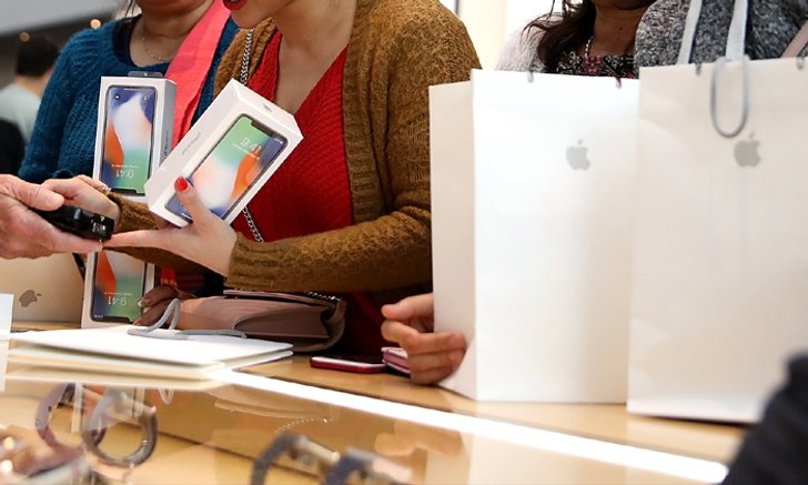 ส่องราคา iPhone X รุ่นล่าสุดประจำเดือนมิถุนายน ส่วนลดหนักเป็นหมื่น
