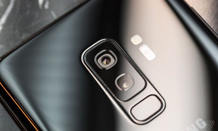 "Samsung Galaxy S10" จะมีสามขนาดให้เลือก มีเซ็นเซอร์สแกนลายนิ้วมือด้วย