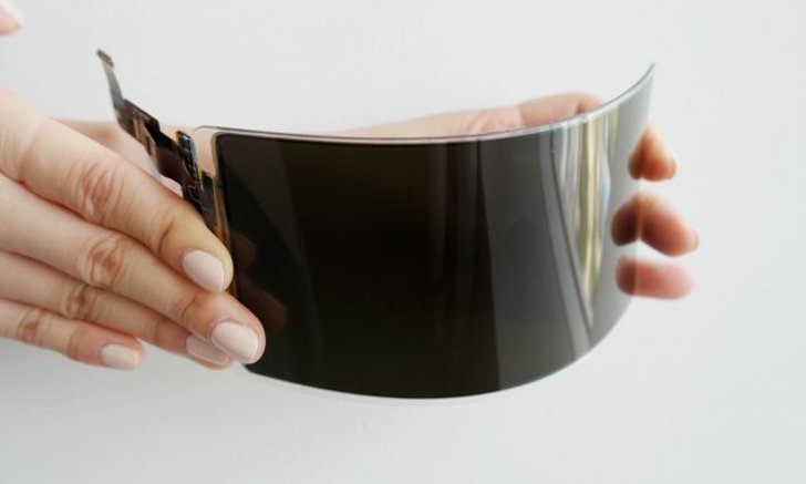 Samsung Display โชว์เหนือพัฒนาจอสมาร์ทโฟนสุดแกร่งที่ ไม่มีวันแตก