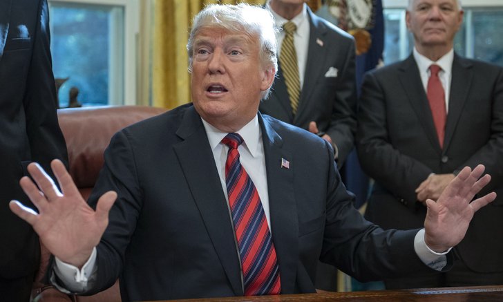 "Donald Trump" บอก ราคา "iPhone" เพิ่มขึ้นอีก 10% ไม่เป็นภาระของผู้ซื้อ!