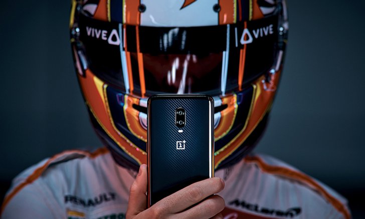 "OnePlus 6T McLaren Edition" เปิดราคาในประเทศไทยแล้วที่ 25,999 บาท