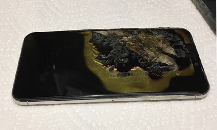 เกิดเหตุ iPhone XS Max ระเบิดครั้งแรกในกระเป๋ากางเกง!