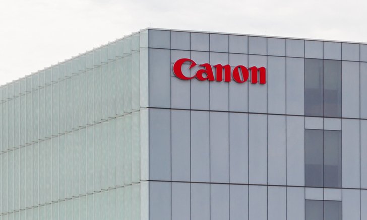 Canon เตรียมออกกล้องความละเอียด 90MP ปีหน้า? หรือโซนี่จะท้าชนด้วย A7rV กับเซนเซอร์ 102MP