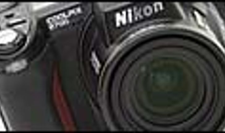 Nikon COOLPIX 8700