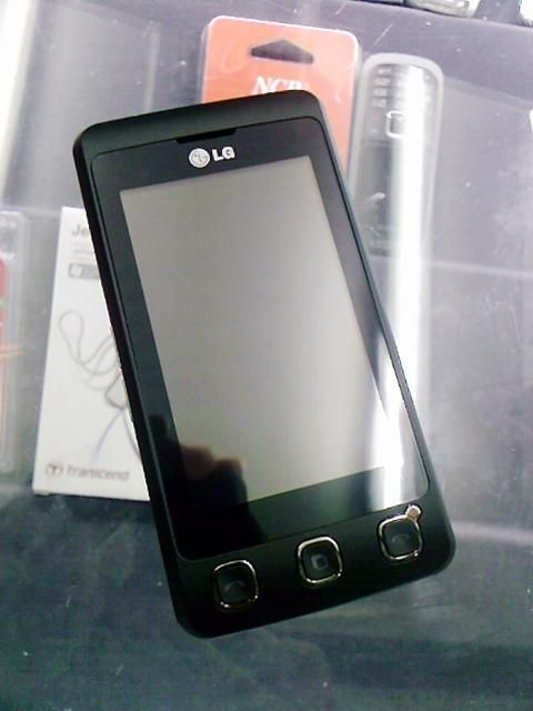 LG KP500