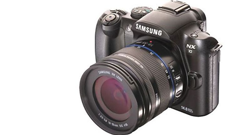 Samsung NX10 คู่แข่งกล้อง D-SLR