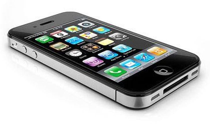 ลือสนั่น!! iPhone 5 เตรียมออกกลางปี 2011