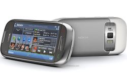 Nokia C7 สาวกโซเชียลลิสต้า ไม่ควรพลาด