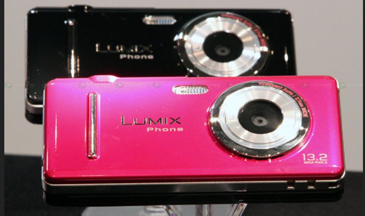 LUMIX Phone พร้อมจำหน่ายกุมภาปีหน้า!