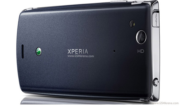 Sony Ericsson Xperia Arc แอนดรอยด์ 2.3 ที่มาพร้อมเทคโนโลยี BRAVIA Engine