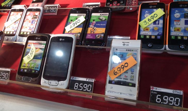 เก็บตกสมาร์ทโฟน 5 รุ่นสุดฮิต “MobileExpo 2011″