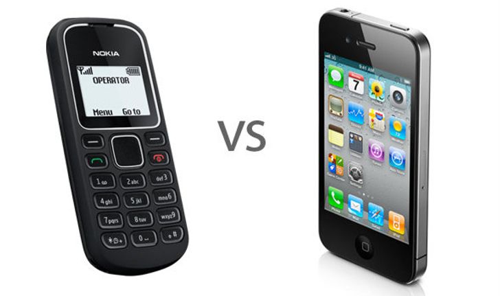 เปรียบมวย! Nokia 1280 vs. iPhone 4 ใครชนะ!?