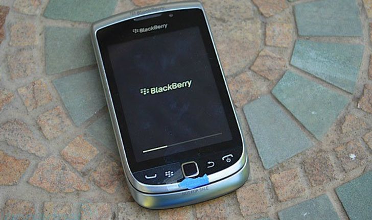 หลุดภาพ BlackBerry Torch 2 แบบชัดๆ พร้อมพรีวิวก่อนเปิดตัว