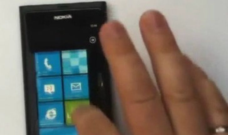 Nokia Windows Phone เครื่องแรก!!!