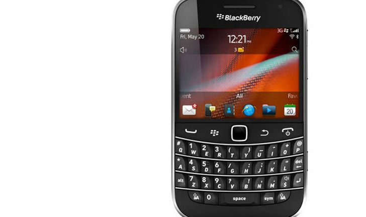 สิงค์โปร และ มาเลเซียเตรียมวางจำหน่าย BlackBerry Bold 9900