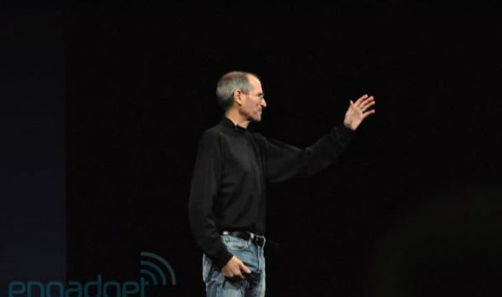 ทำความรู้จัก Steven Paul Jobs ผู้กลายเป็นอดีต CEO Apple