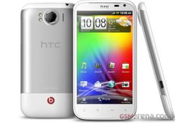 เผยโฉม HTC Sensation XL หน้าจอใหญ่สะใจ 4.7 นิ้ว