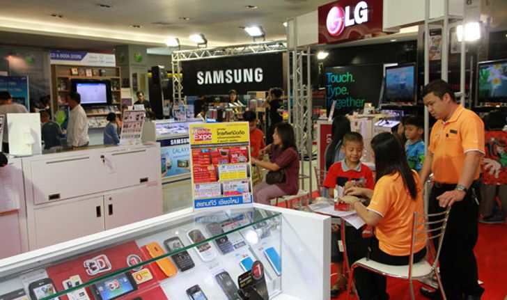 LG สู้ไม่ถอย จัด โปรโมชั่น นาทีทอง สุดแจ่ม สู้ทุกค่าย พร้อม พรีวิว มือถือ 2 รุ่นเด็ด