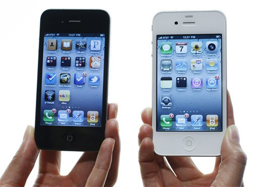 ไอโฟน 4S (iPhone 4S) เจอปัญหาใหม่ เสียงของคู่สนทนาหาย เมื่อใช้หูฟัง