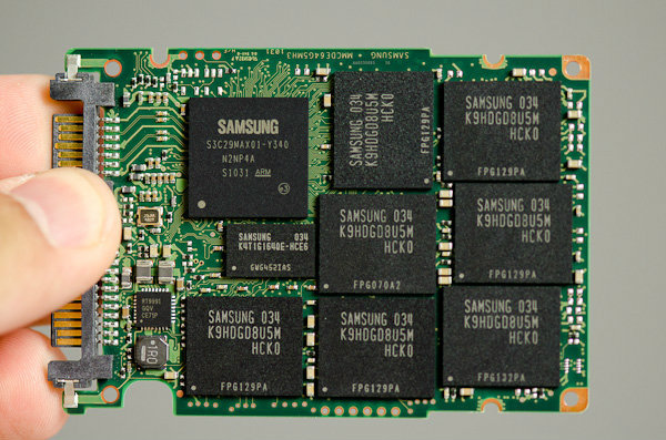 Samsung PM830 หน่วยความจำ SSD แบบ mSATA 