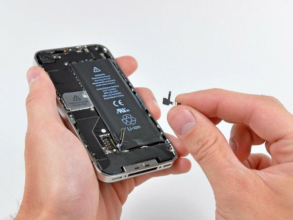มาชมวิธีการเปลี่ยนแบตเตอร์รี่ iPhone 4 ได้ด้วยตัวเอง