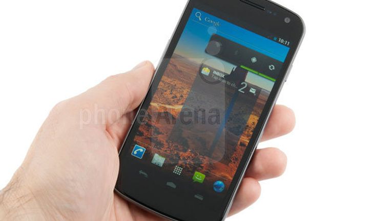 [รีวิว] Samsung Galaxy Nexus หน้าจอแบบ Super AMOLED HD และ Ice Cream Sandwich