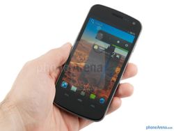 [รีวิว] Samsung Galaxy Nexus หน้าจอแบบ Super AMOLED HD และ Ice Cream Sandwich