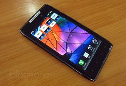 รีวิว Motorola RAZR การกลับมาที่สมศักดิ์ศรีของแบรนด์มือถืออันโฉบเฉี่ยว