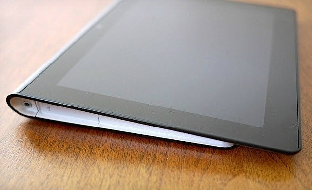 Sony Tablet S ในต่างประเทศหั่นราคาลงเหลือแค่ 12,400 บาทเท่านั้น !!