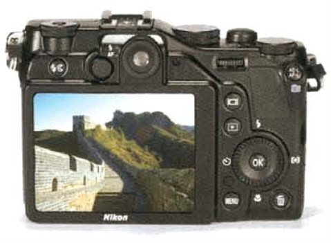 NIKON COOLPIX P7000แข็งแกร่งบอดี้ใหญ่เอาเรื่อง