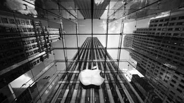 คุณรู้หรือไม่ว่าผู้บริหารของ บริษัท Apple มีเงินเดือน ปีละเท่าไหร่ ?